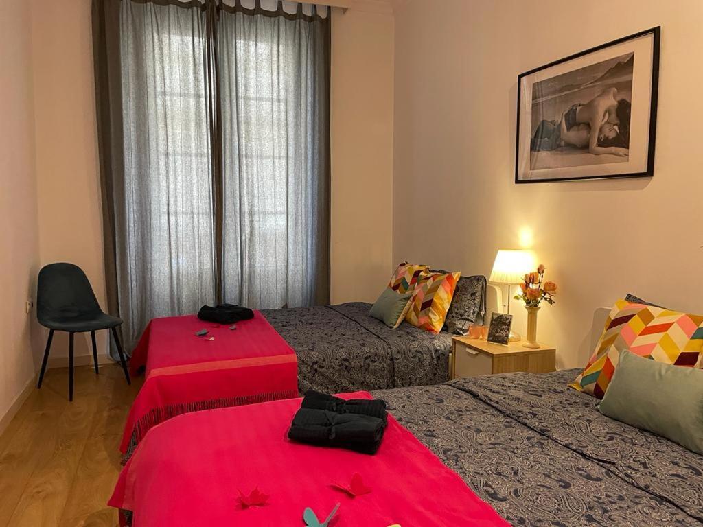 By La Rambla Rooms Barcellona Esterno foto