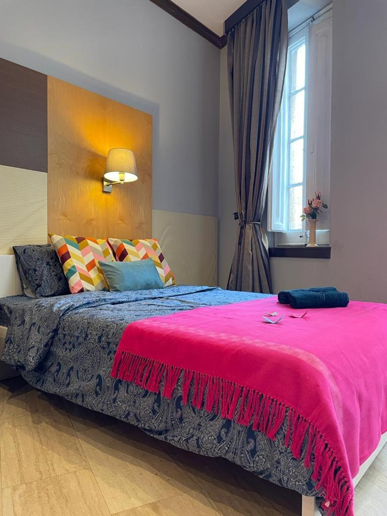 By La Rambla Rooms Barcellona Esterno foto